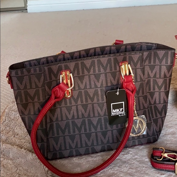 Bags - Picture 2 of 6